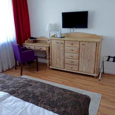Stadthotel Langenfeld Langenfeld  Eksteriør bilde